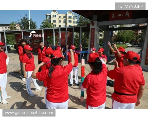 跨越界限，易球体育连接居民与专业体育活动